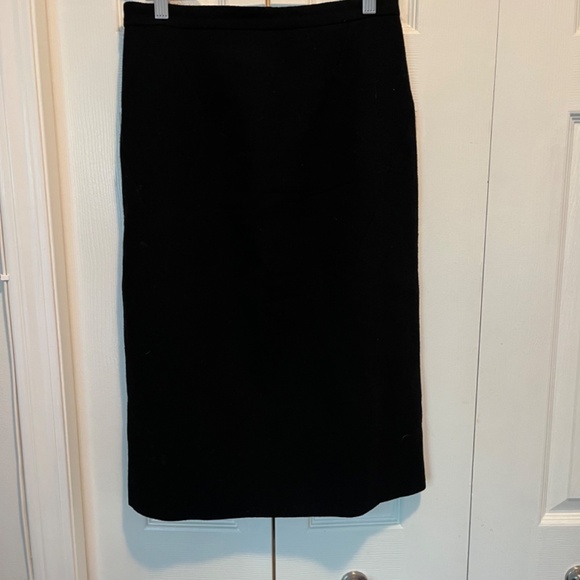 Willow size 6  100% virgin wool skirt - Picture 2 of 10